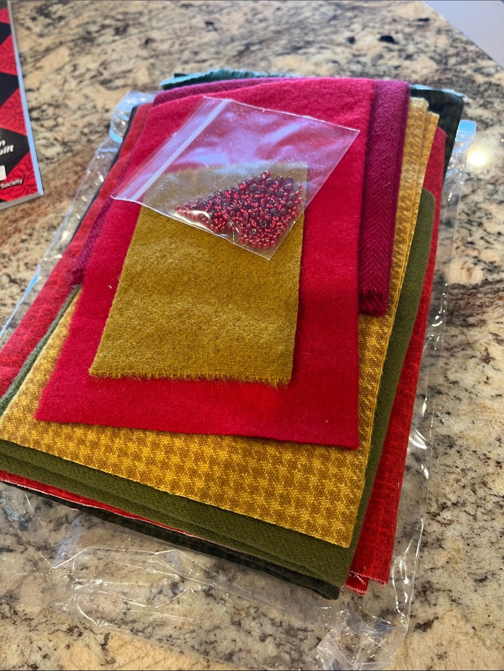 Christmas Berries Quilt Kit by Vicky McCarty including pattern. - Picture 3 of 3